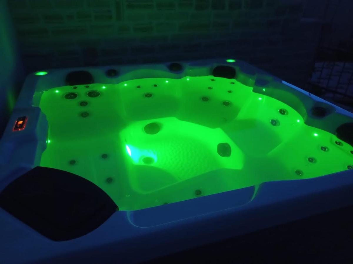 穆泰尔岛Boutique La Perla Jacuzzi公寓 外观 照片