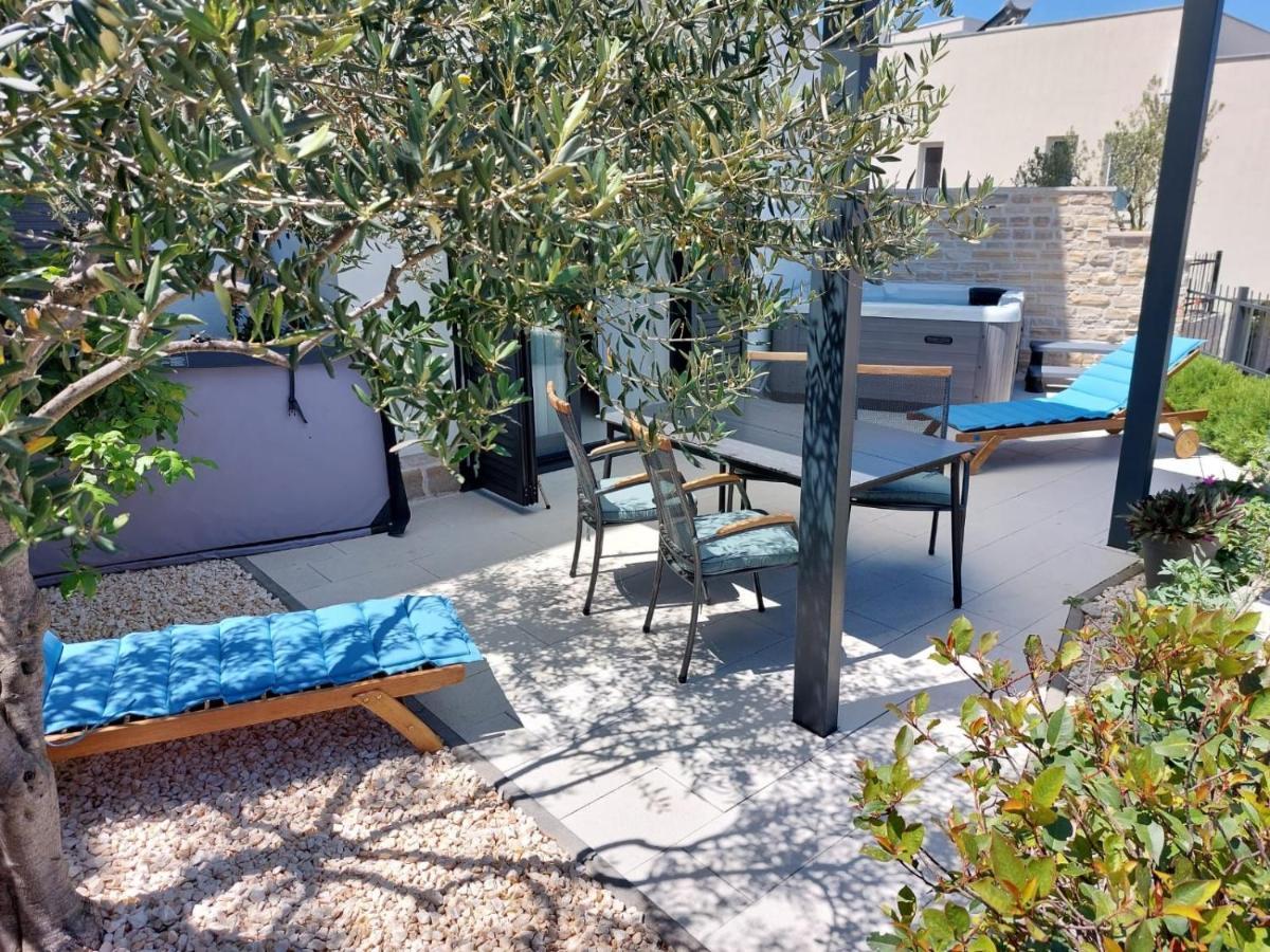 穆泰尔岛Boutique La Perla Jacuzzi公寓 外观 照片